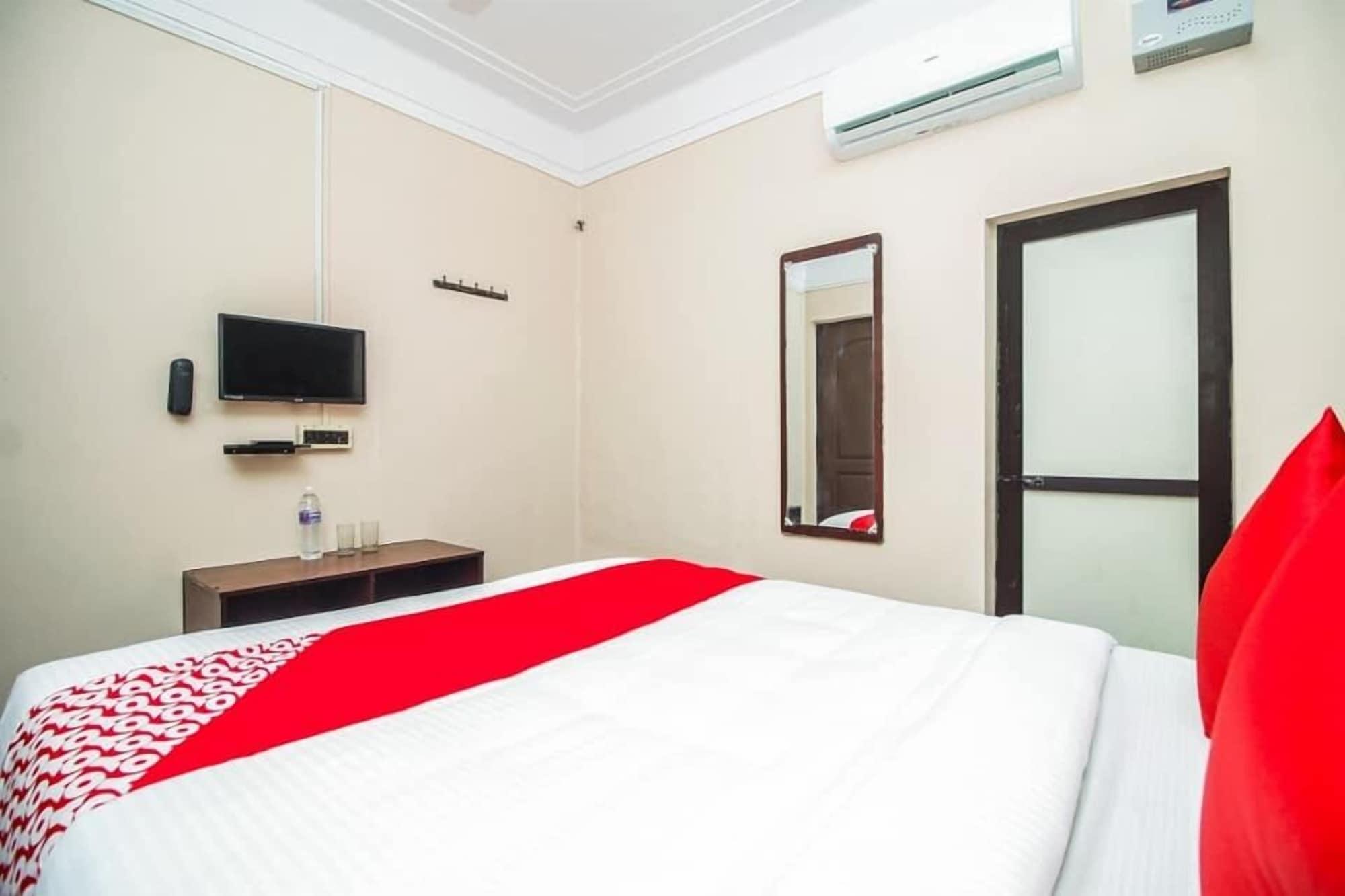 Hotel Boopathi Madurai Esterno foto