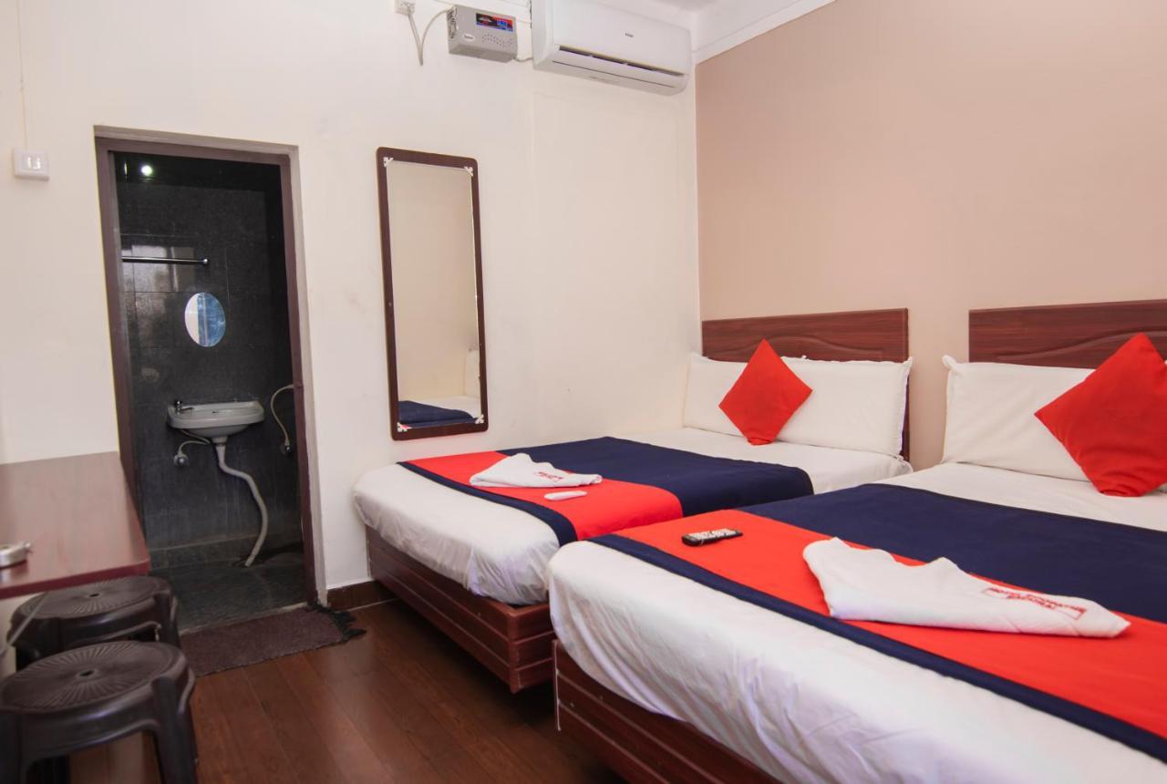 Hotel Boopathi Madurai Esterno foto