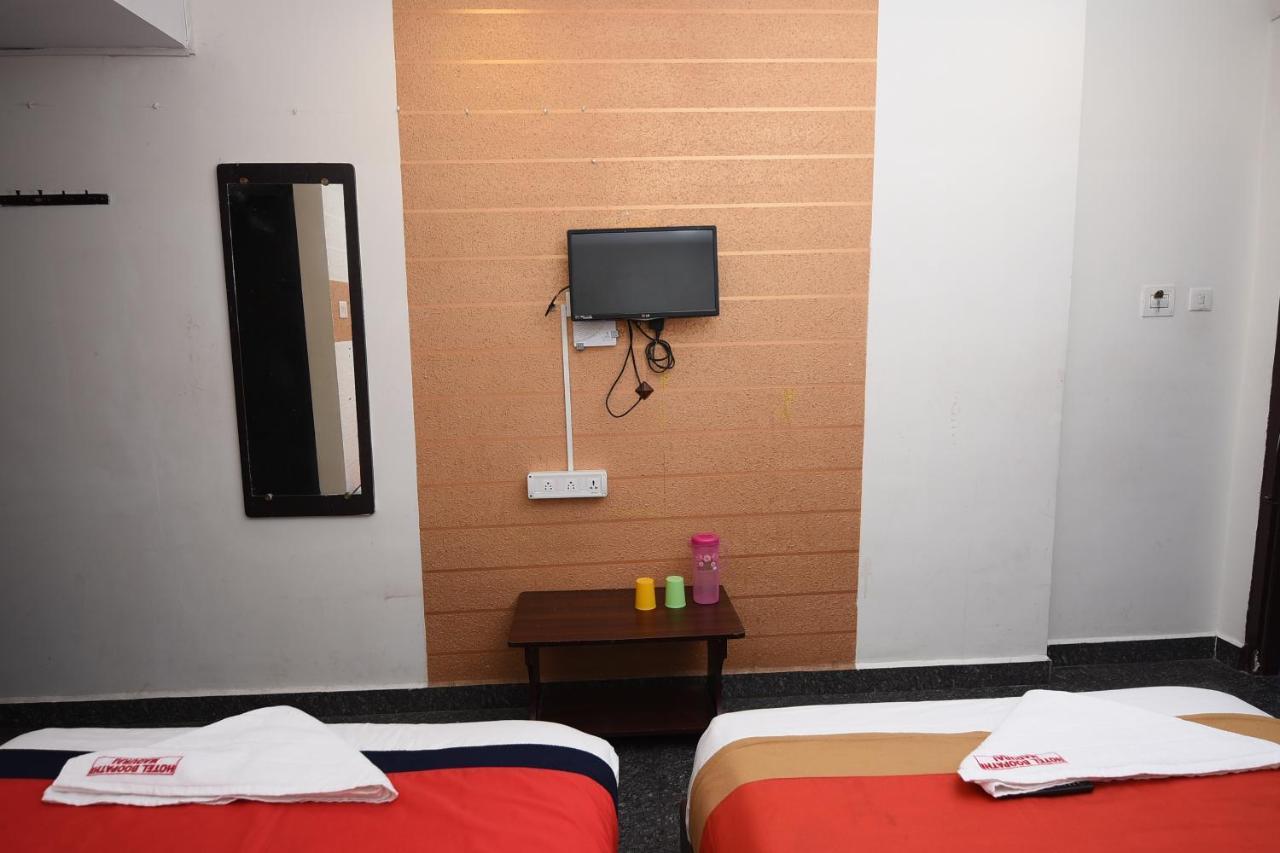 Hotel Boopathi Madurai Esterno foto